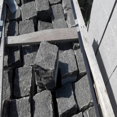 g370 black cobble stone